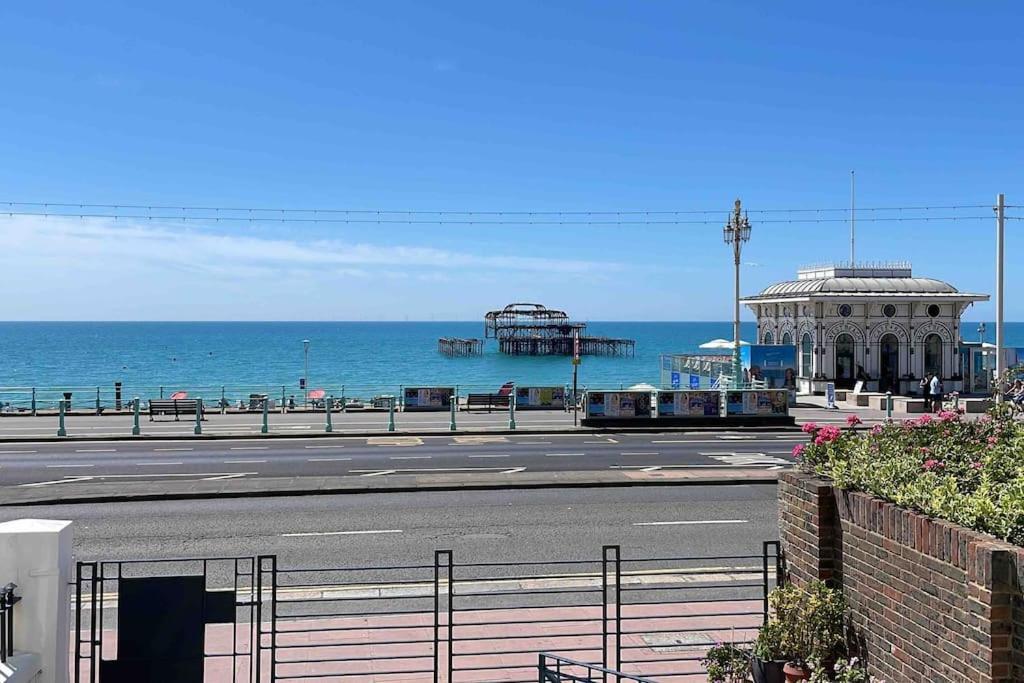 Sea View - 2 Bedroom - West Pier - Brighton Beach Экстерьер фото